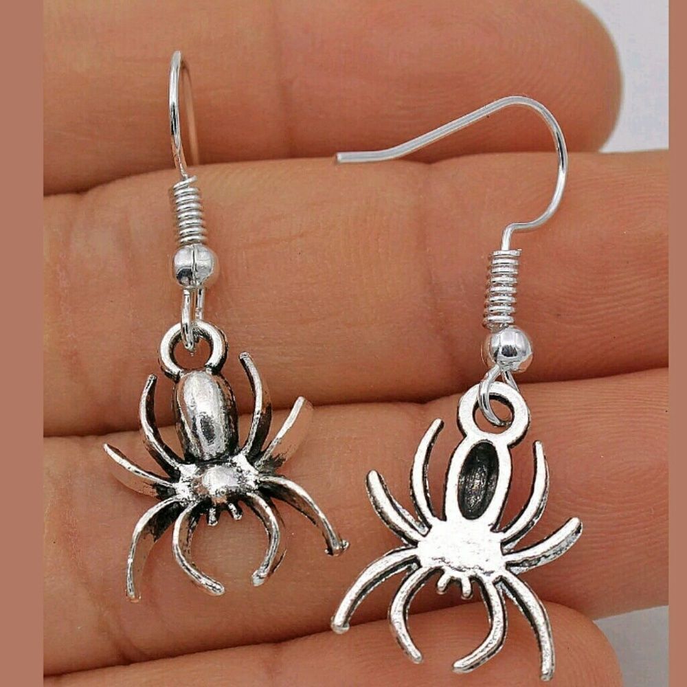 spider earrings dangle new Halloween witch - Picture 1 of 1